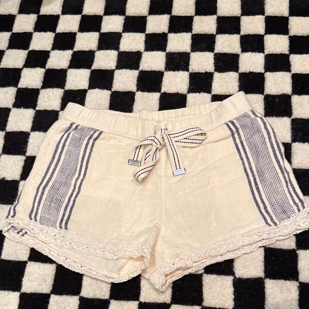 Aerie Cream drawstring Shorts